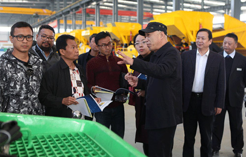 Indonesian customers visit Gengli Machinery